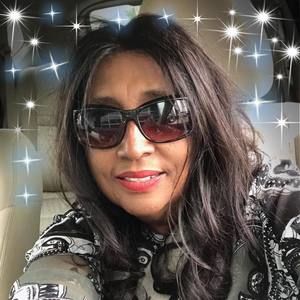 Meet your Posher, Beverly